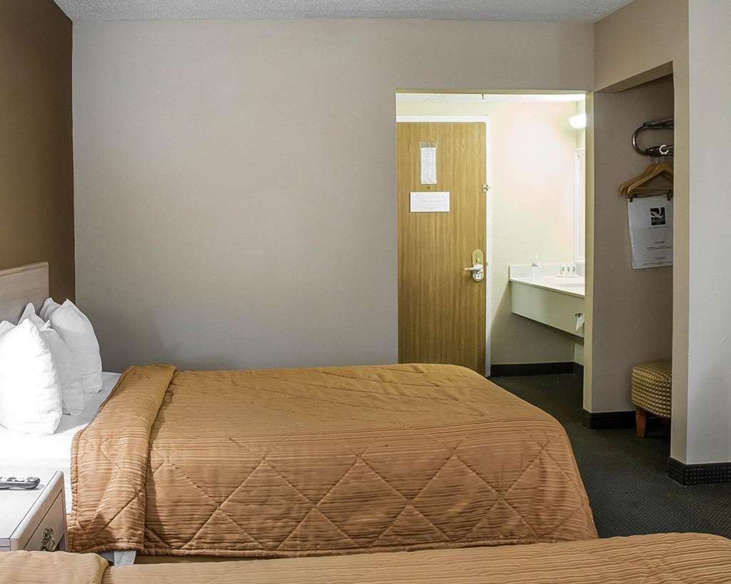 Quality Inn Near Six Flags St. Louis Pacific Habitación foto