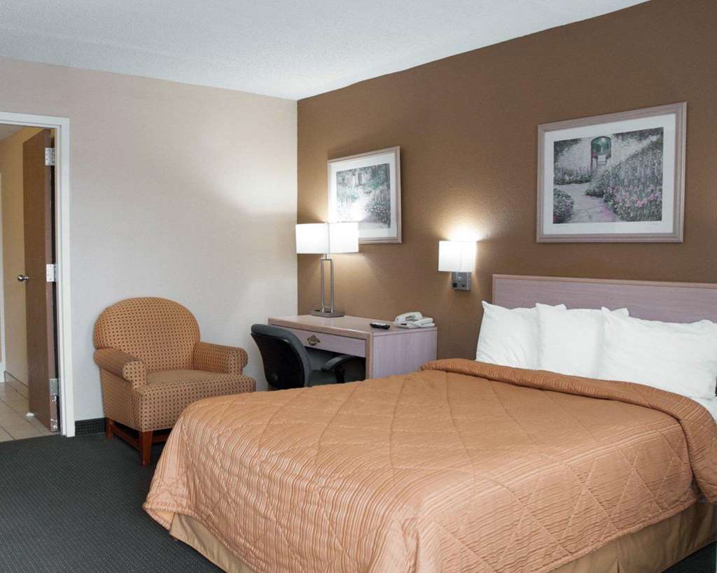 Quality Inn Near Six Flags St. Louis Pacific Habitación foto