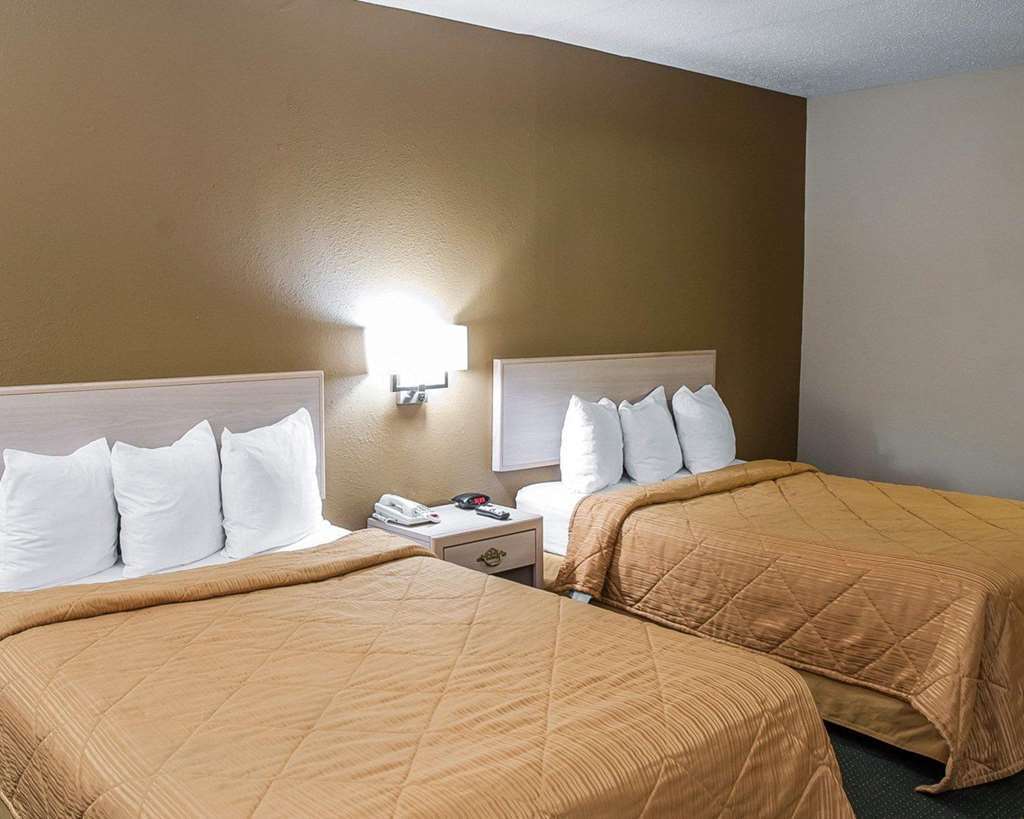 Quality Inn Near Six Flags St. Louis Pacific Habitación foto