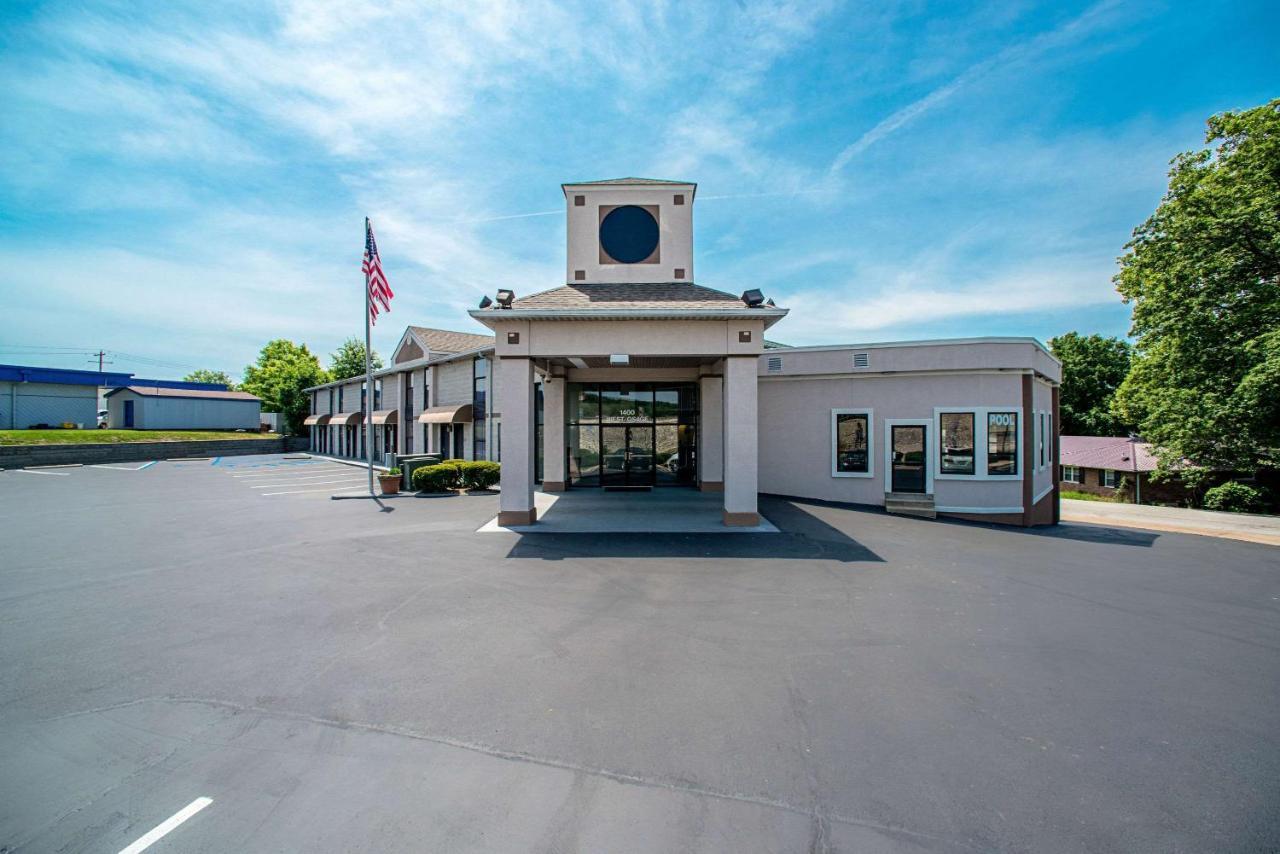 Quality Inn Near Six Flags St. Louis Pacific Exterior foto